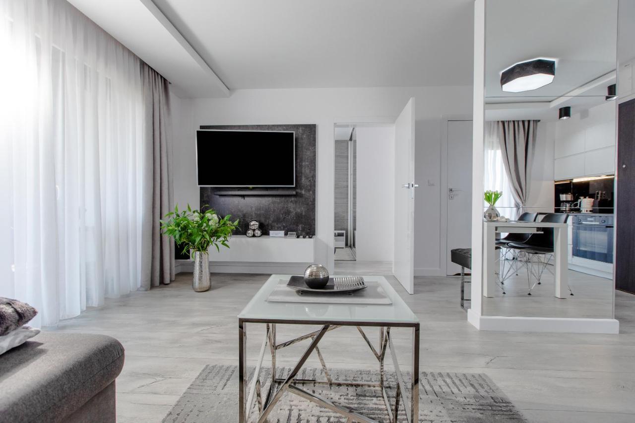 Apartament Linia Komfortu Gardenia Dziwnow Z Widokiem Na Morze Epapartamenty Exterior foto