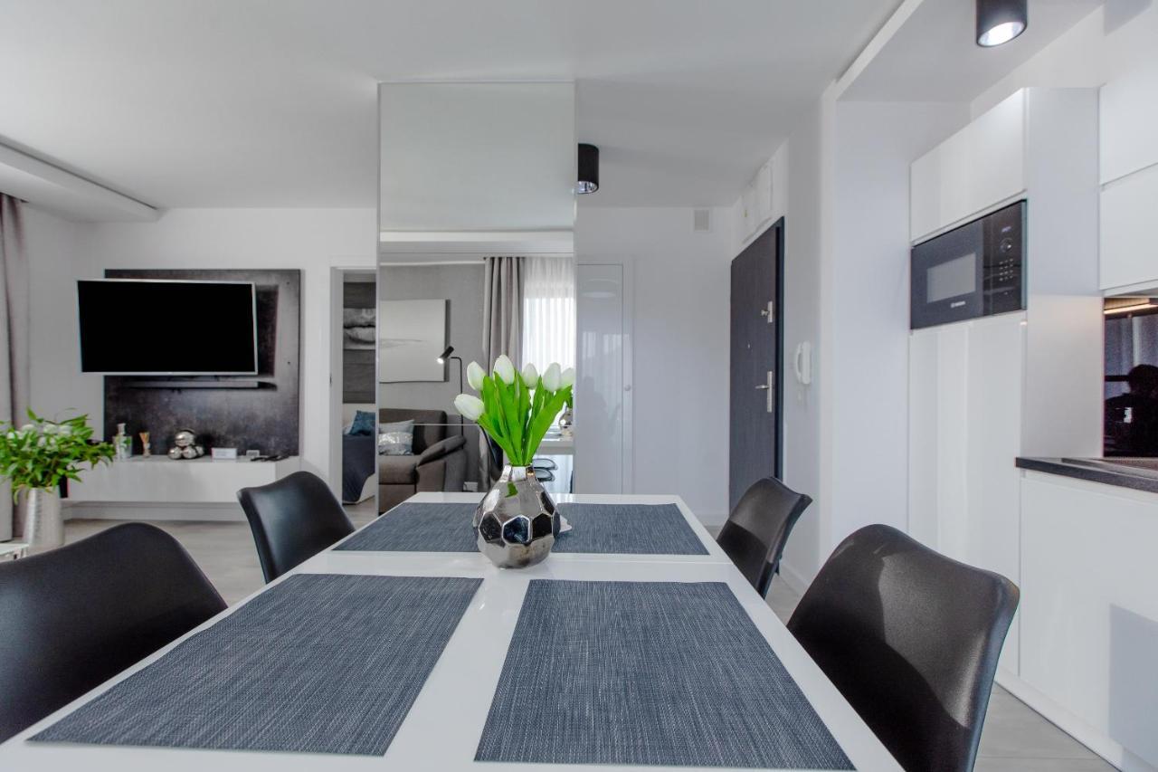 Apartament Linia Komfortu Gardenia Dziwnow Z Widokiem Na Morze Epapartamenty Exterior foto