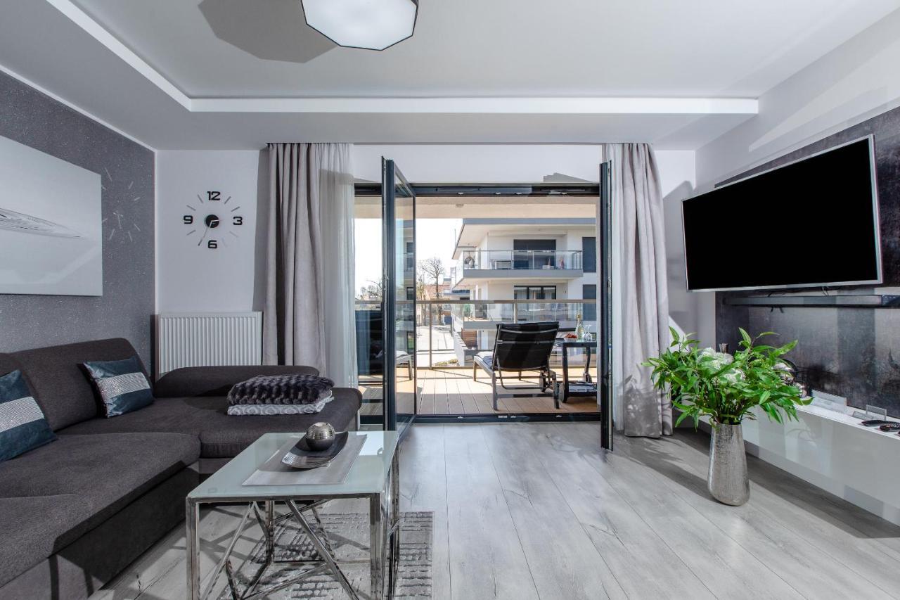 Apartament Linia Komfortu Gardenia Dziwnow Z Widokiem Na Morze Epapartamenty Exterior foto
