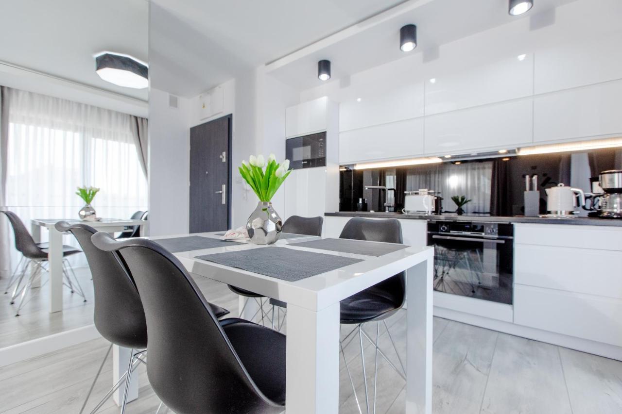 Apartament Linia Komfortu Gardenia Dziwnow Z Widokiem Na Morze Epapartamenty Exterior foto